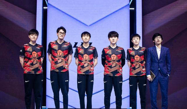 的发展与变 的发展与变